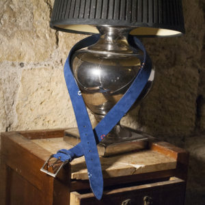Cintura uomo sportiva in pelle blu