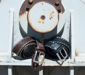 Men's belts with stud